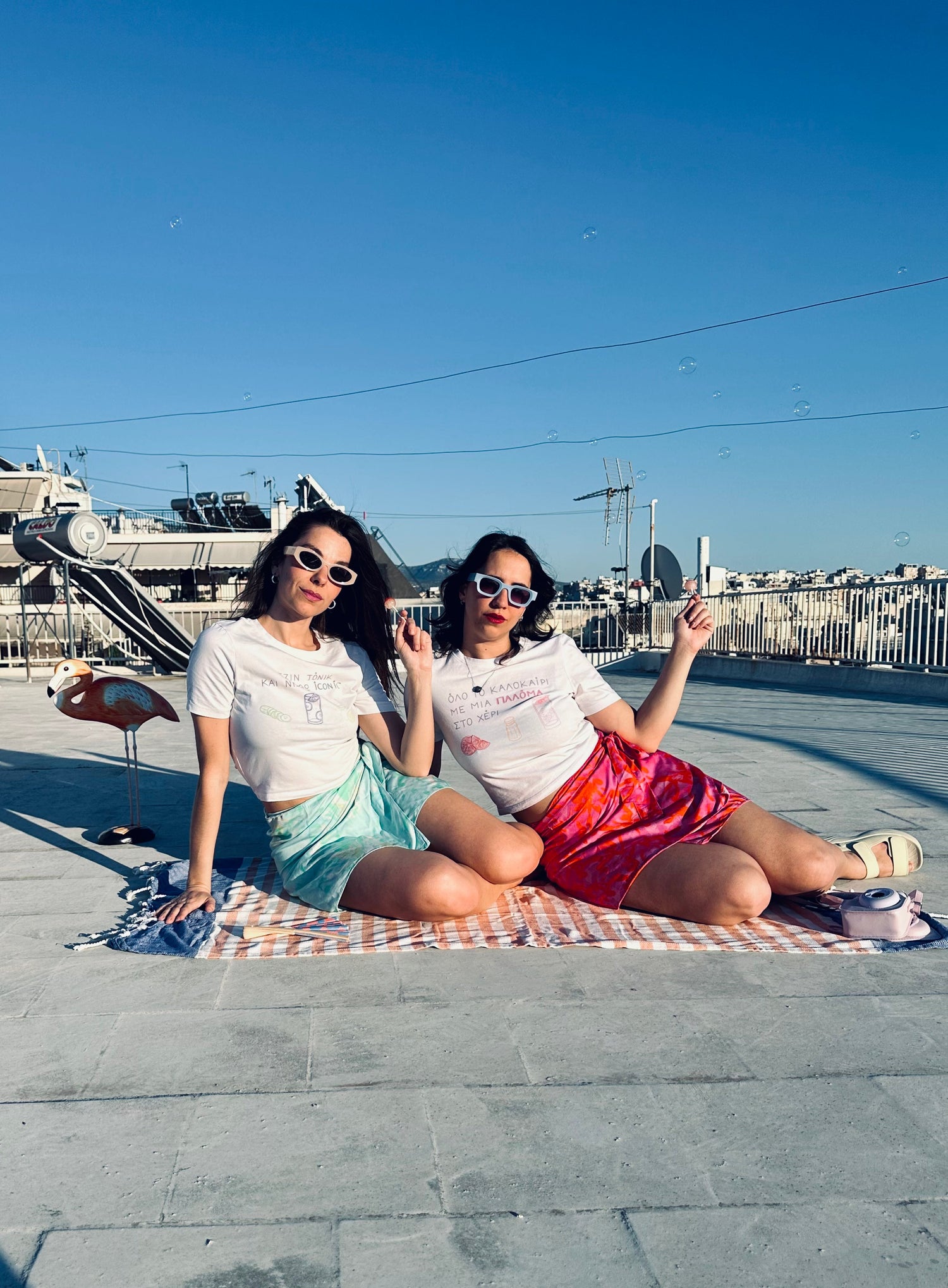 CROP TOPS//